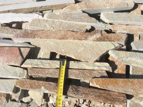 Горбушка златолит золотистый для облицовки купить в Видном