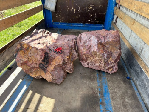 Ландшафтные глыбы красно-фиолетовые 200-1000 килограмм купить в Видном