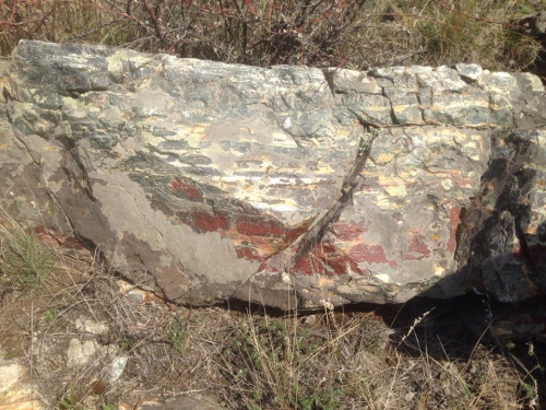 Гигантские зелёные валуны для ландшафтного дизайна весом более 5 тонн купить в Видном