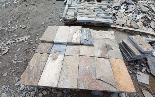 Плитка пилёная златолит Уральский для цоколя, отмостки купить в Видном