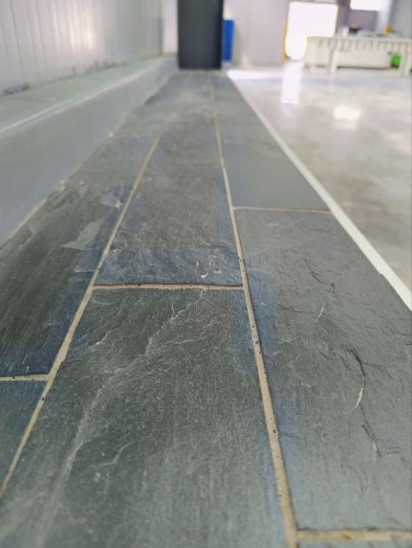 Плитка чёрная из натурального камня фасадная 30 см * 5 см, толщина 7 мм -30 мм купить в Видном